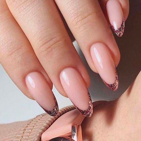 Pink glitter french tip nails inspiracje