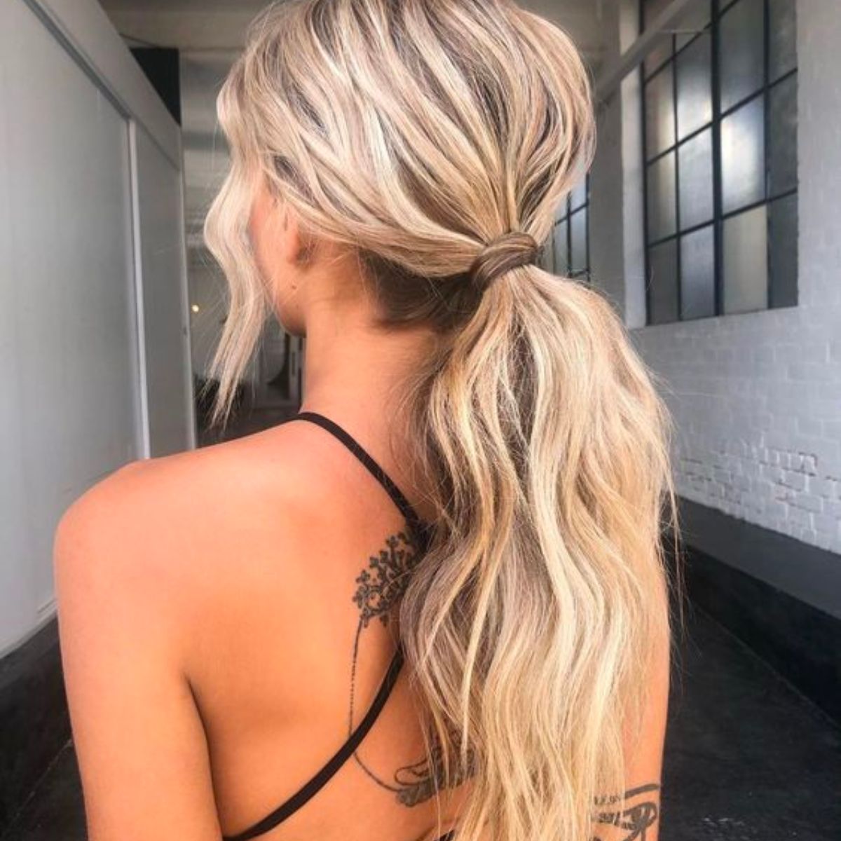 Fryzury Niski kucyk na wesele